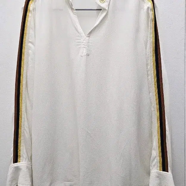 [BUNJANG] Sandro White Long Sleeve Blouse / 산드로 화이트 옆선 긴팔 블라우스