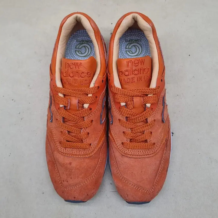 [SOLD OUT] 뉴발란스x컨셉츠 997여성운동화 240