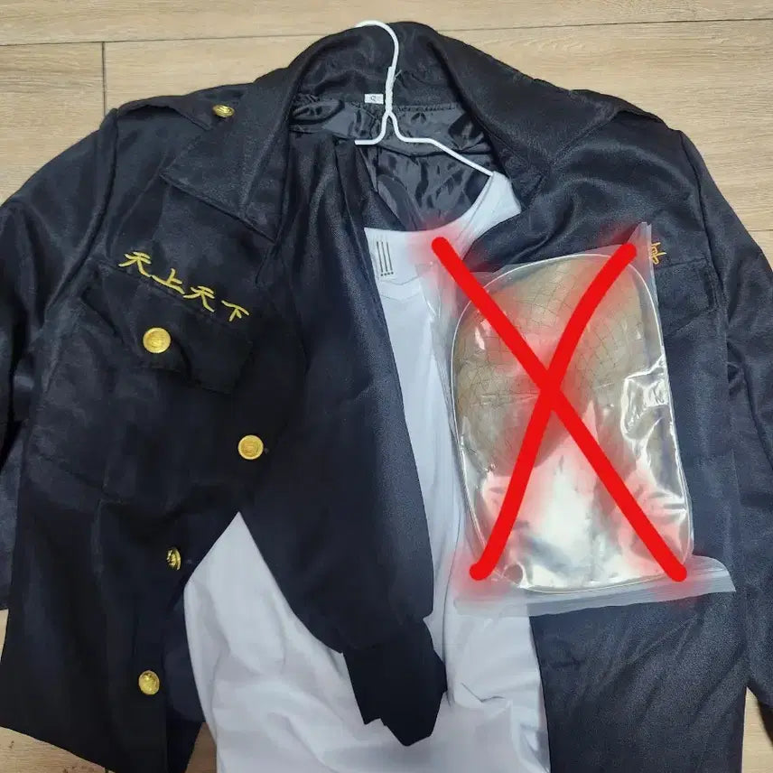 [BUNJANG] Genshin Impact &amp; Tokyo Revengers Cosplay Set / 원신 도리벤 코스,가발판매