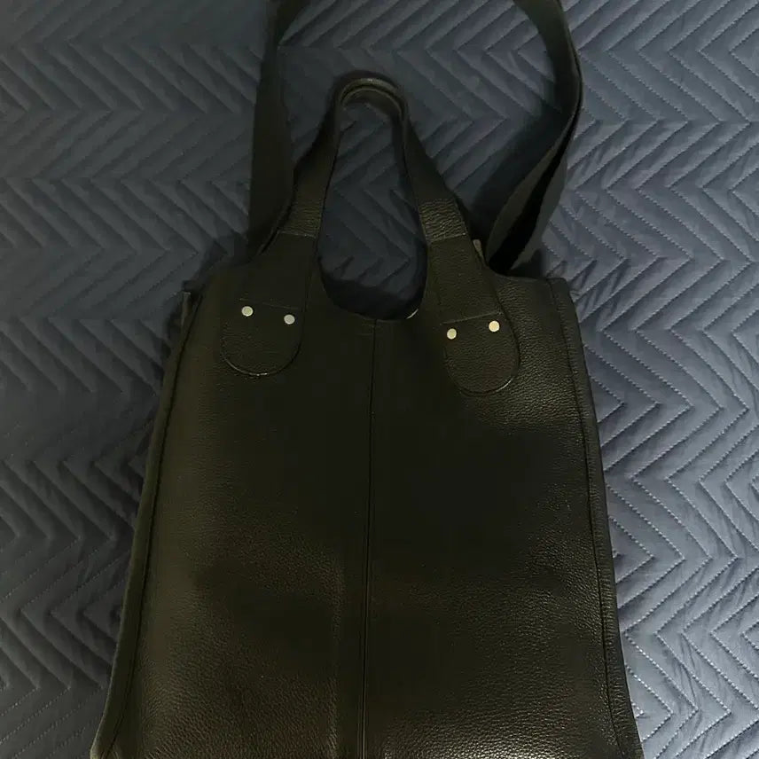 [BUNJANG] Years Ago Leather Tote Bag / 이얼즈어고 레더 토트백