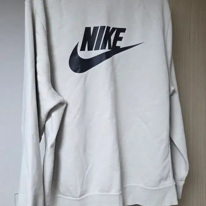 [BUNJANG] Nike Swoosh Ivory Sweatshirt / 나이키 스우시 맨투맨 아이보리