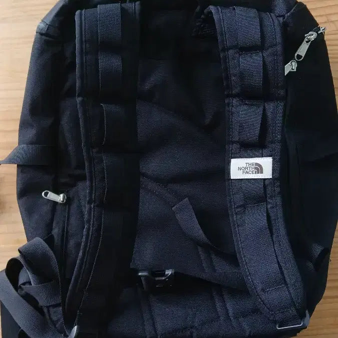 [BUNJANG] The North Face Backpack Black One Size / 노스페이스 백팩 블랙 one사이즈  코너약간닳음