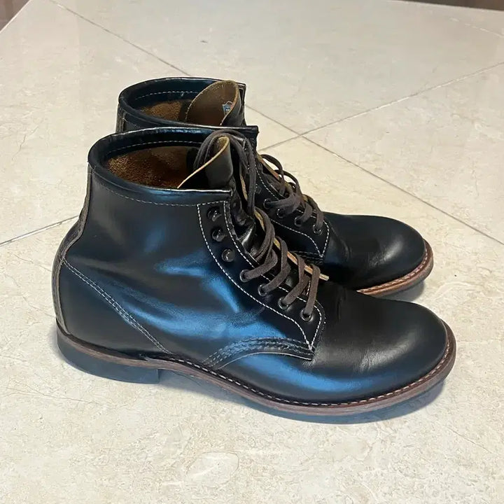 [SOLD OUT] 레드윙 9060 벡맨 8d사이즈