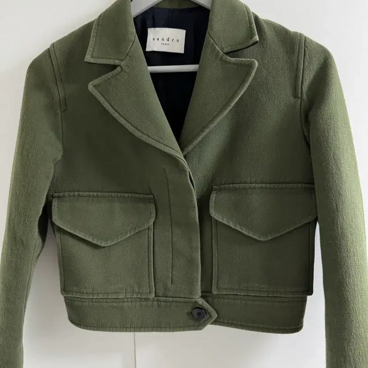 [BUNJANG] Sandro Khaki Crop Jacket / 산드로 카키색 크롭 자켓