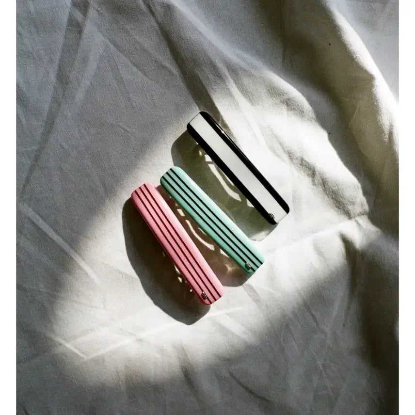 [BUNJANG] YL Youngli Youngli Berries Barrette / YL 영리영리 pajama barrette BERRIES