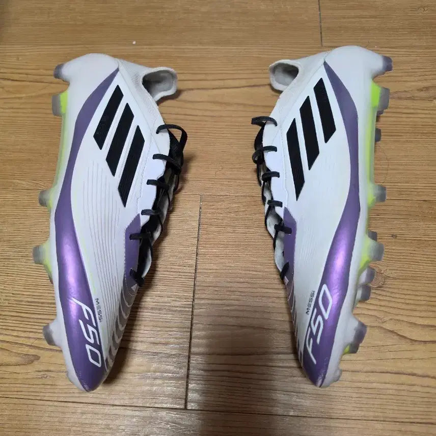 [SOLD OUT] 아디다스 축구화 f50 메시 280 판매합니다