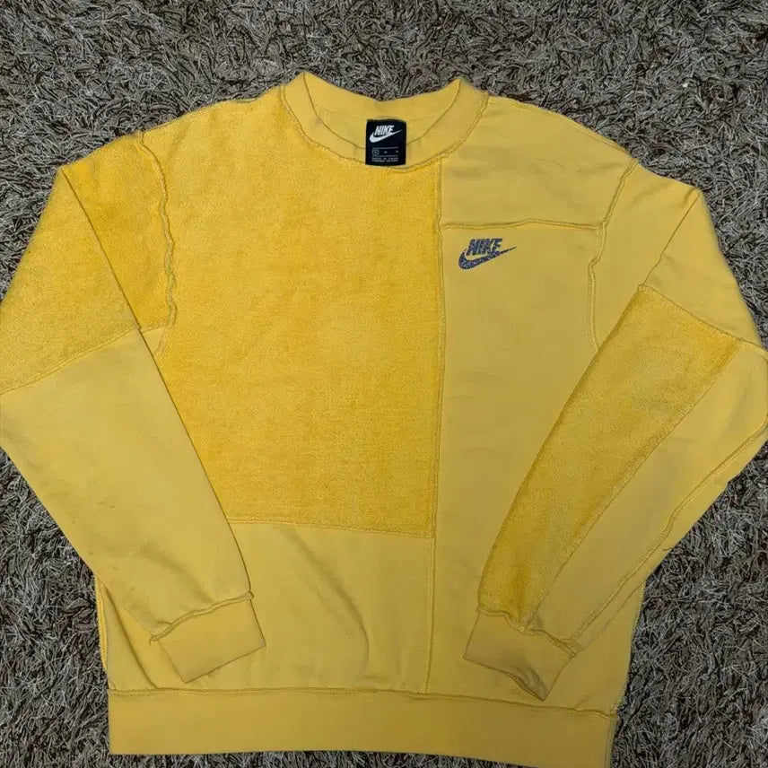 [BUNJANG] Nike Yellow Sweatshirt / 나이키 옐로우 맨투맨 티셔츠