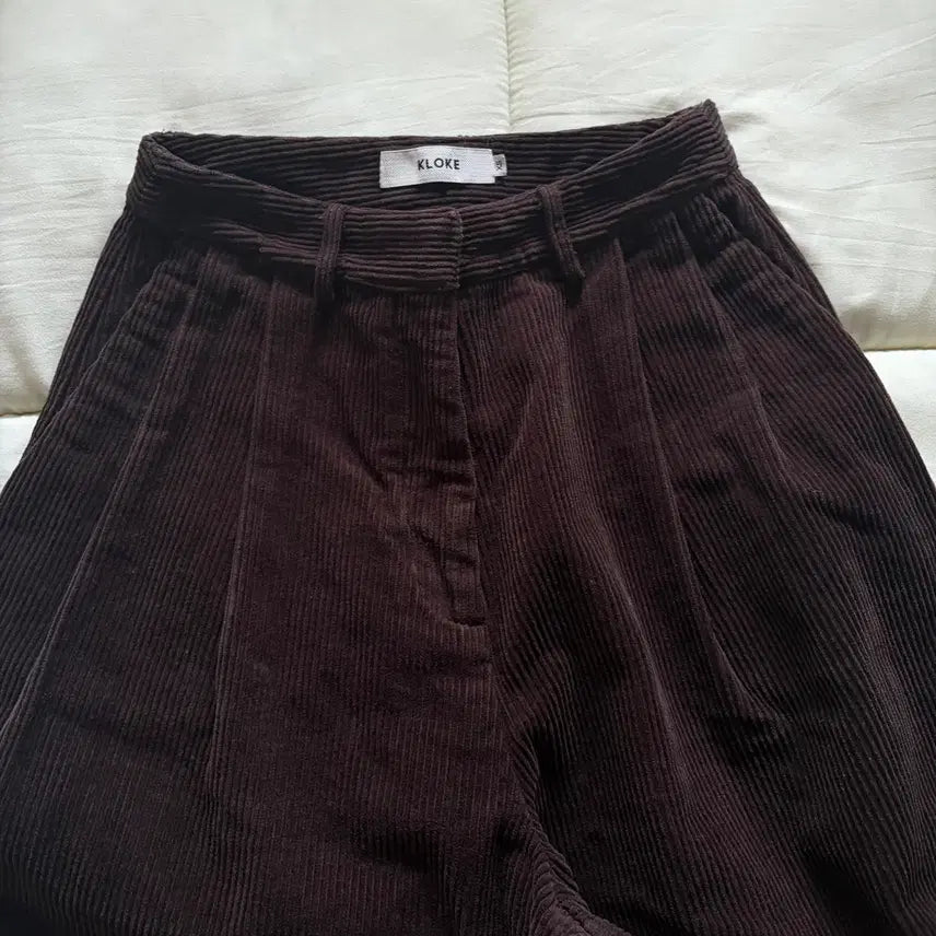 [SOLD OUT] kloke 코듀로이 팬츠 브라운