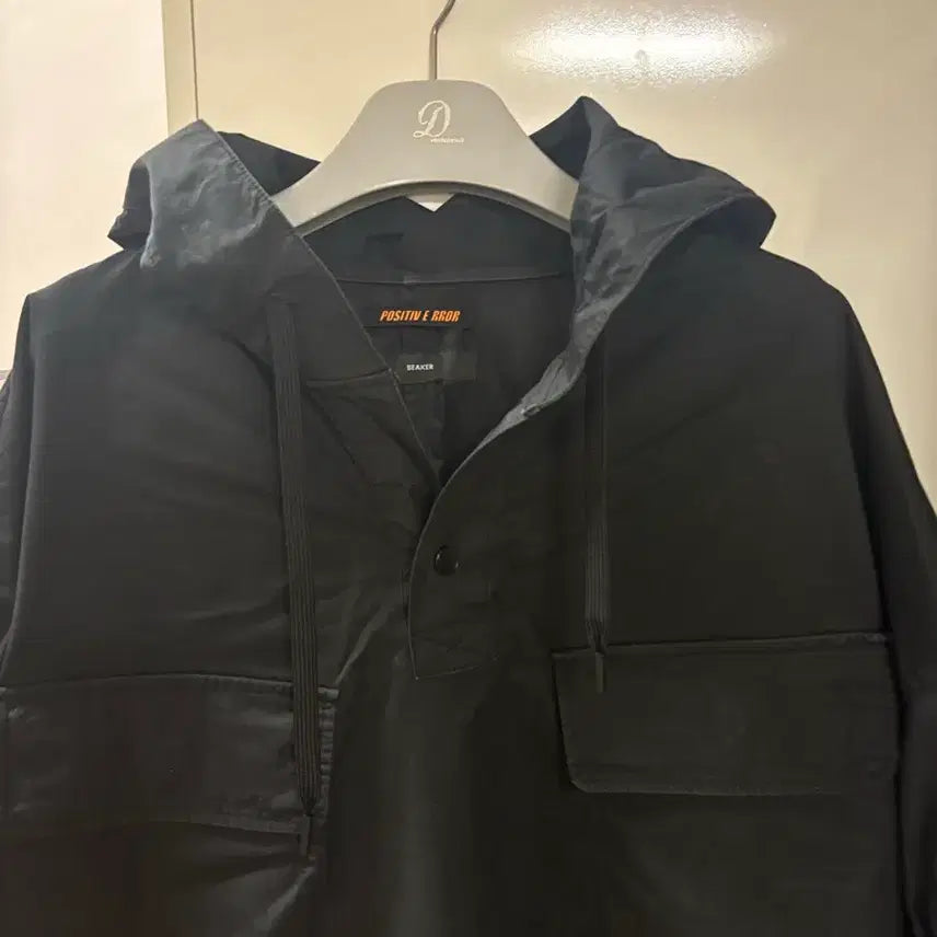 [SOLD OUT] 비이커 포지티브에러 블랙 후드 아노락 자켓