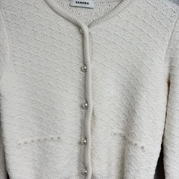 [SOLD OUT] 산드로 진주 아이보리 가디건