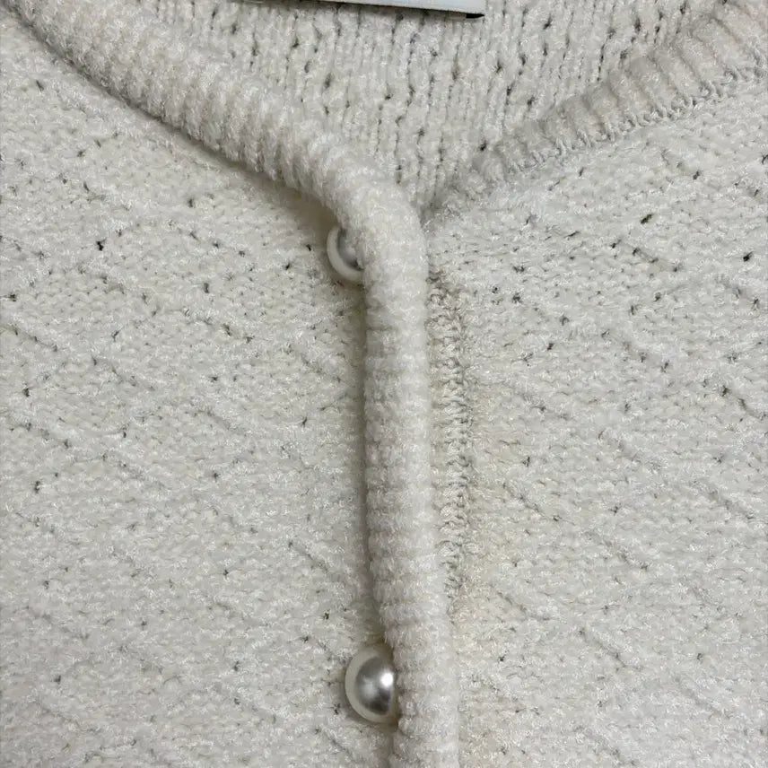 [SOLD OUT] 산드로 진주 아이보리 가디건