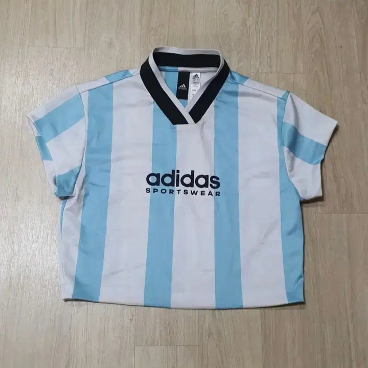 [BUNJANG] Adidas Short Sleeve T-Shirt &amp; Drawstring Pants Set / 아디다스 반팔티 + 드로우스리팬츠