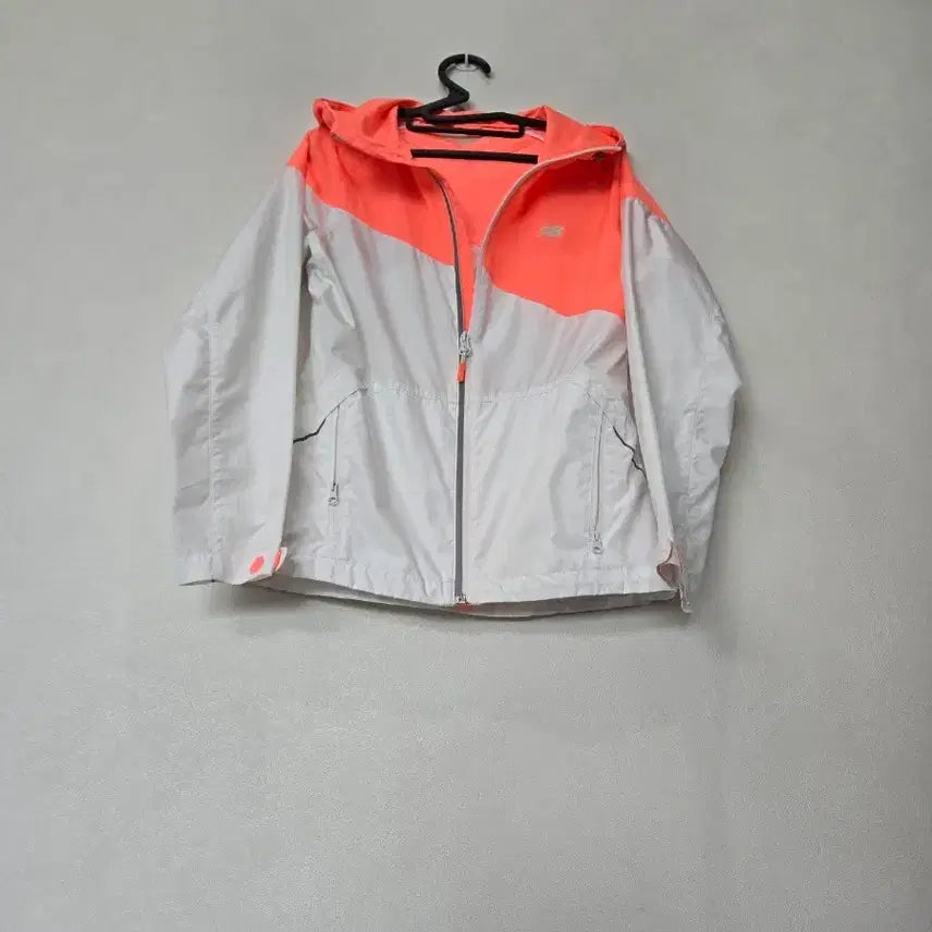 [BUNJANG] New Balance Windbreaker Coral/White M / 뉴발란스 바람막이 코랄/화이트 M