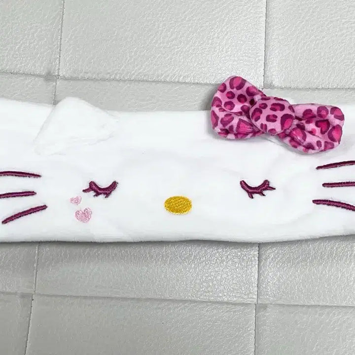 [BUNJANG] Hello Kitty Headband / 헬로키티 세안 밴드 가챠