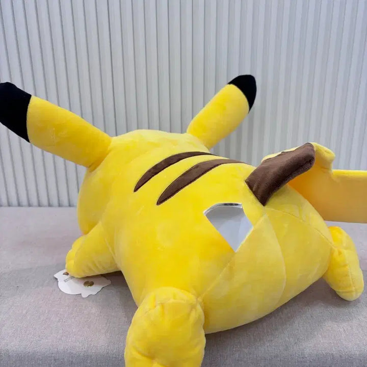 [BUNJANG] Pokemon Pikachu Medium Plush Doll / 포켓몬스터 피카츄 중대형 인형 새상품