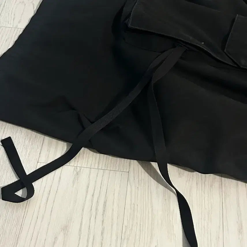 [BUNJANG] GEDA Gabardine Cargo Shorts / 지에다 게버딘 카고 쇼츠 1