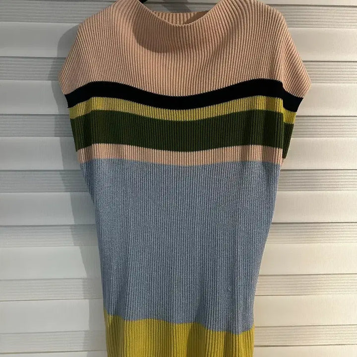 [BUNJANG] Kiko Kostadinov Esik High Neck Striped Sleeveless Top / 키코 코스타디노브 에식 하이넥 스트라이프 슬리브리스 48