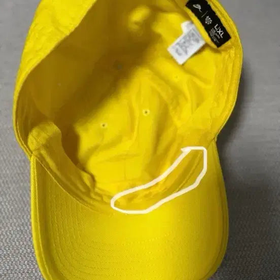 [SOLD OUT] 나이키 볼캡 모자 옐로우