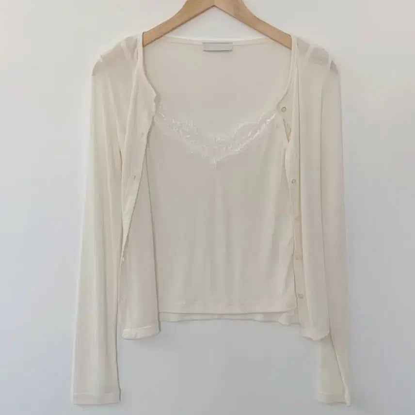 [BUNJANG] Milkcocoa Layered Lace Cardigan Top - Ivory / 밀크코코아 Layered Lace Cardigan Top 아이보리