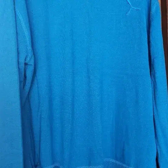 [BUNJANG] The Ilma Blue Knit Top / 더일마 니트(두껍지않은)