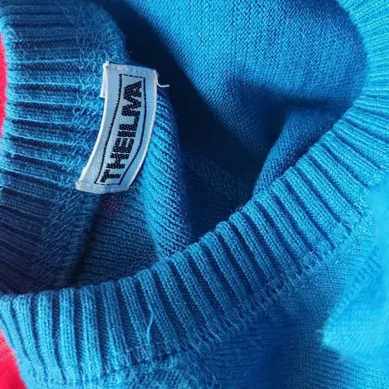 [BUNJANG] The Ilma Blue Knit Top / 더일마 니트(두껍지않은)