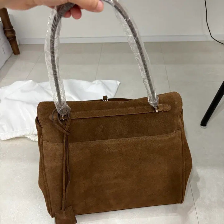 [BUNJANG] Ribbonbit Marlo Bag Suede Handbag / 리본빛 말로우백 스웨이드 새상품