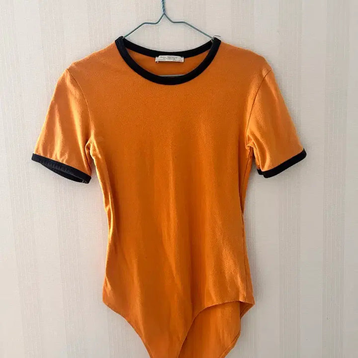 [BUNJANG] Zara Orange Short Sleeve Bodysuit / 자라 오렌지색 반팔 바디수트