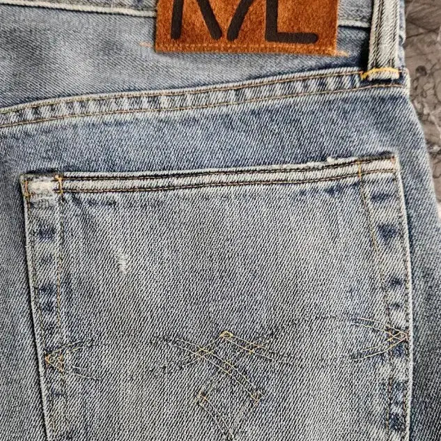 [SOLD OUT] RRL 로우스트레이트 셀비지 데님 데미지 디테일 워싱진