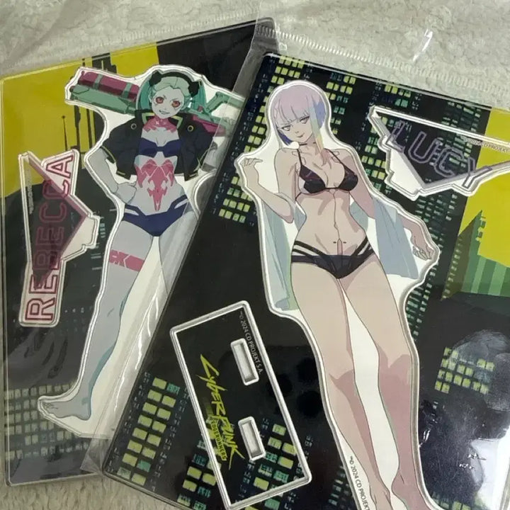 [SOLD OUT] 사이버펑크 엣지러너 루시,레베카 수영복 아크릴 스탠드 + 카레