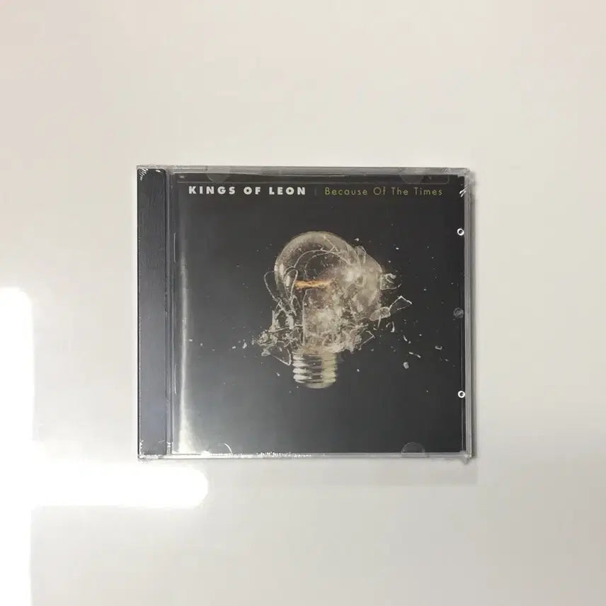 [BUNJANG] Kings of Leon LP &amp; CD Bundle Set / Kings of Leon(킹스오브리온)LP