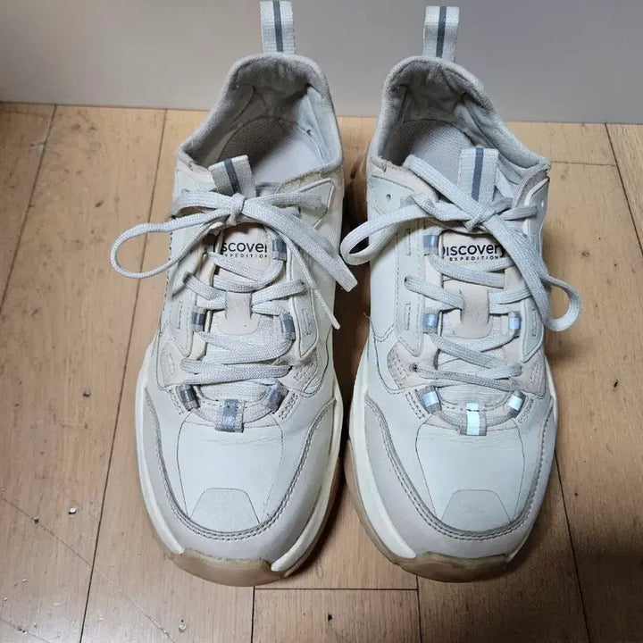 [BUNJANG] Discovery Expedition Sneakers Ivory 235 / 디스커버리 익스페디션 운동화 아이보리 235