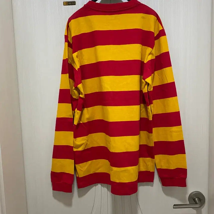 [BUNJANG] WKNDRS Red Stripe Long Sleeve T-shirt (L) / 위캔더스(WKNDRS) 레드 스트라이프 긴팔티셔츠 L