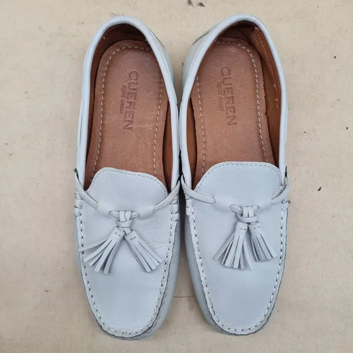 [SOLD OUT] 쿠에른 여성테슬로퍼 235