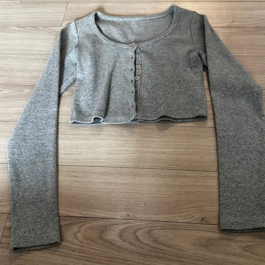 [BUNJANG] Blackup Crop Cardigan - Gray / 블랙업 크롭 가디건_그레이
