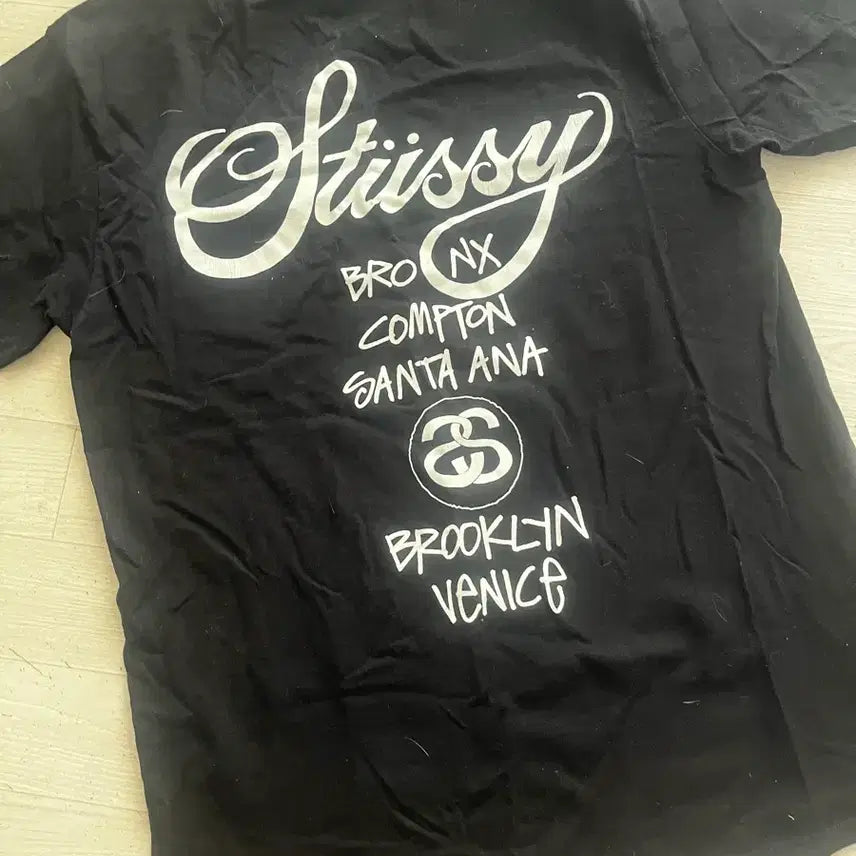 [SOLD OUT] 정품 스투시 월드투어M