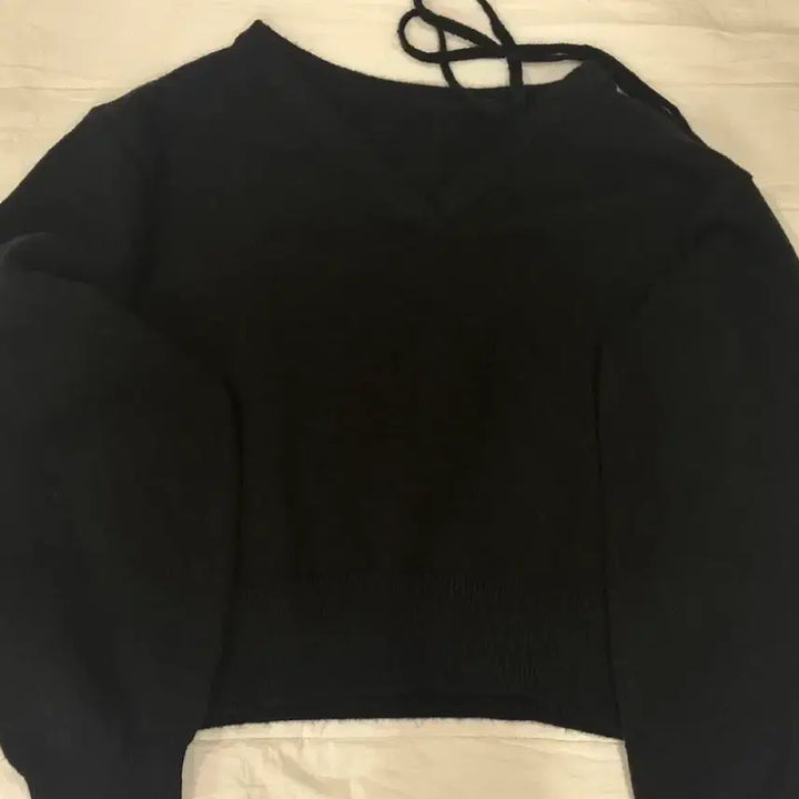 [BUNJANG] Ablley Off-Shoulder Knit (New) / (새상품) 에이블리 오프숄더 니트