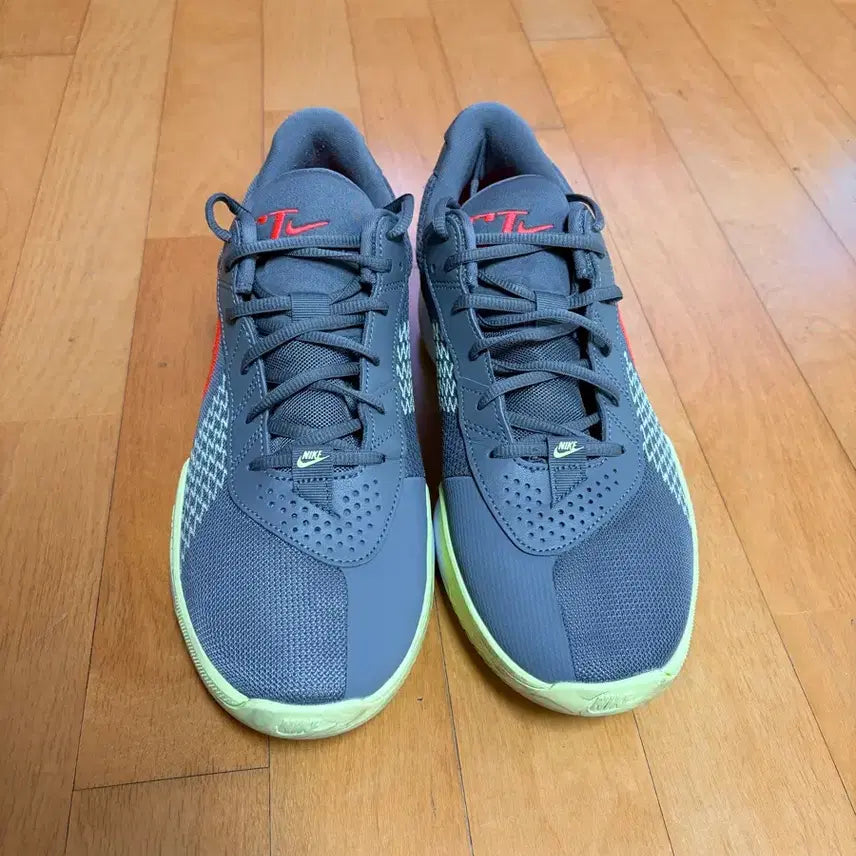 [BUNJANG] Nike GT Cut Academy 1 Basketball Shoes / [285] 나이키 지티컷 아카데미 1