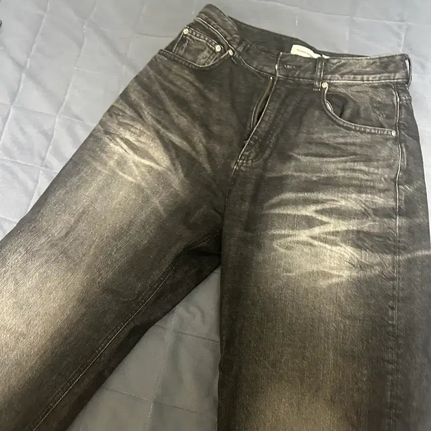 [BUNJANG] Branded Black Denim Jeans / 브랜디드 흑청 데님