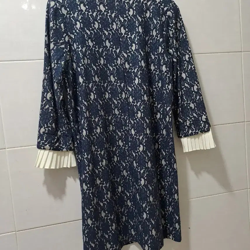 [BUNJANG] Guest Dress Lace Midi Dress / 새옷) 7부스매 하객용원피스 44
