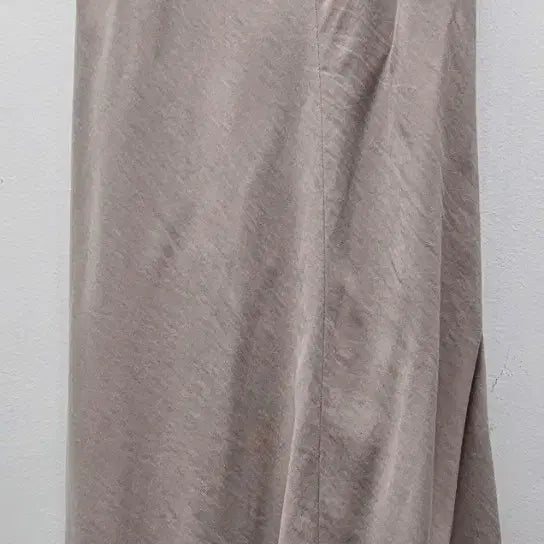 [SOLD OUT] 더캐시미어 BONOTTO 앞트임 롱 스커트