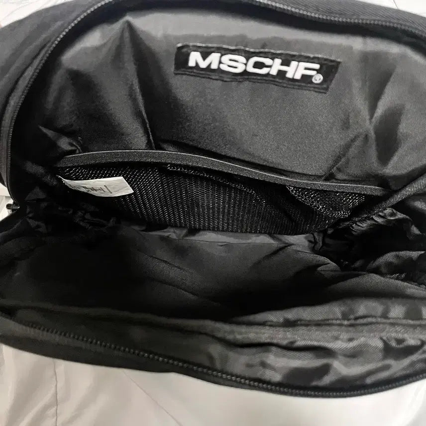 [BUNJANG] Mischeif Flap Backpack Black 미스치프 플랩 백팩 / Mischeif Flap Backpack Black 미스치프 플랩 백팩