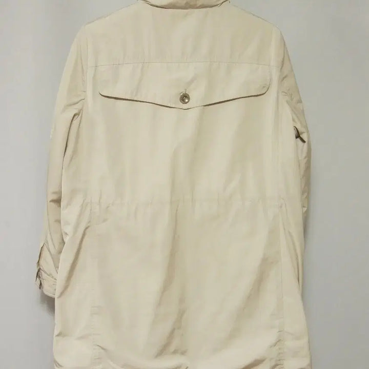 [SOLD OUT] 닥스 베이지 바람막이 점퍼 여성95