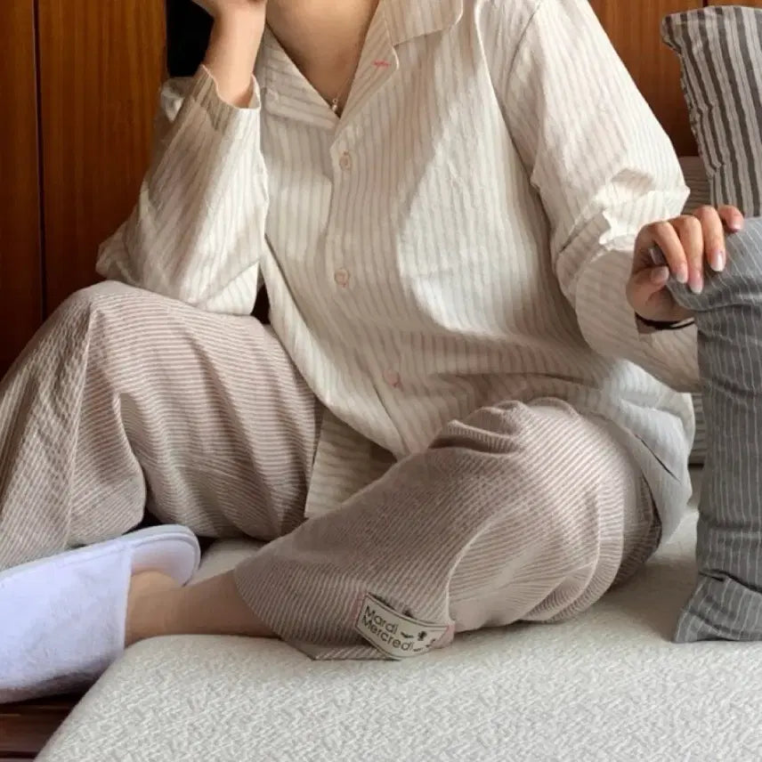 [BUNJANG] Mardi Mercredi Pajama Set / [새상품]Mardi Mercredi 파자마 세트 2개