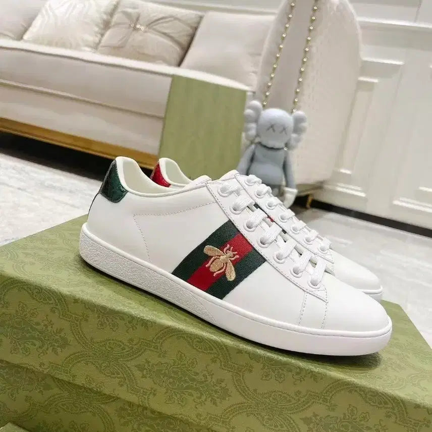 [BUNJANG] Gucci Ace Embroidered Bee Sneakers / 구찌 에이스 꿀벌 자수 스니커즈사이즈/260mm