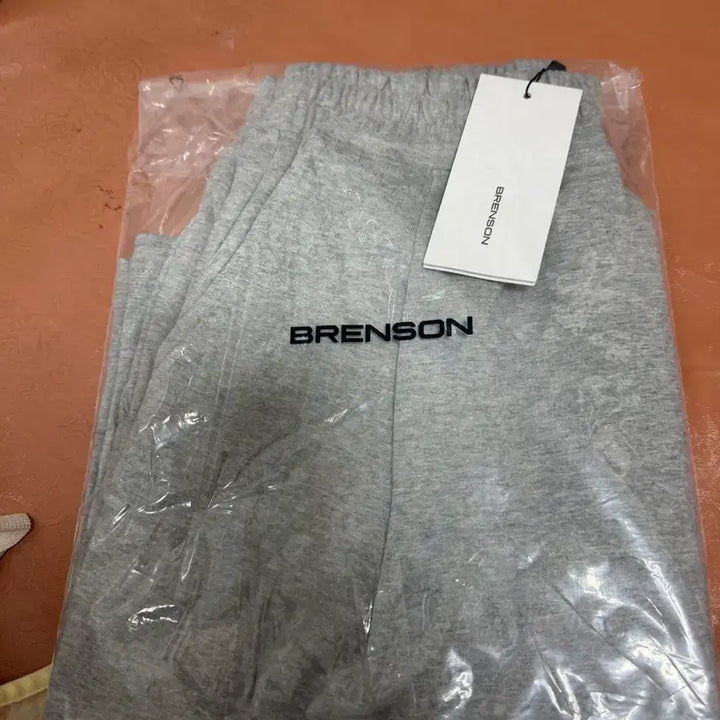 [SOLD OUT] 반바지  브랜슨 Renew Ver.) 원턱 와이드 반바지 멜란지 그레이