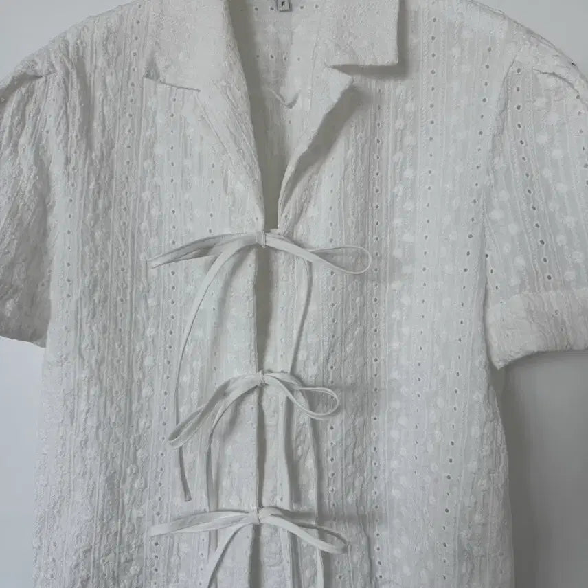 [BUNJANG] GROVE CASEY Blouse / 그로브 GROVE 케이시 블라우스