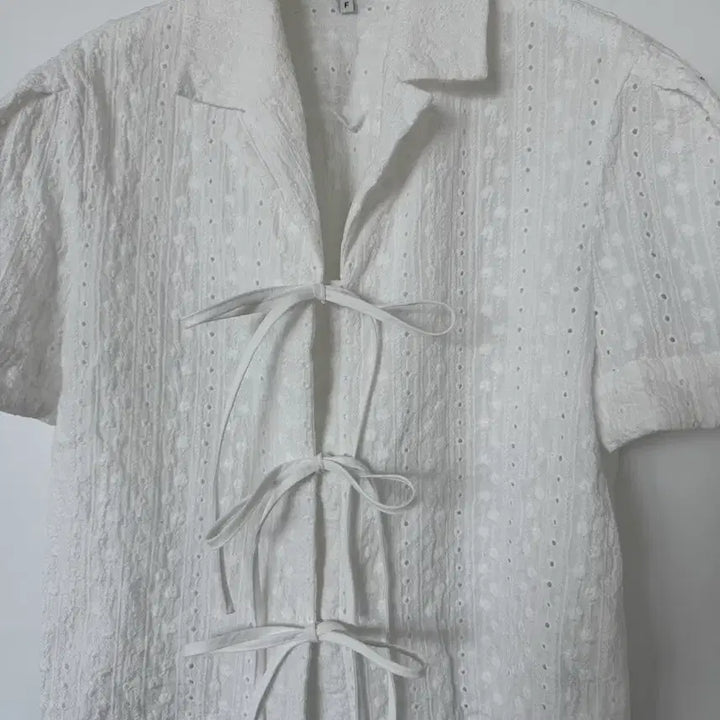 [BUNJANG] GROVE CASEY Blouse / 그로브 GROVE 케이시 블라우스