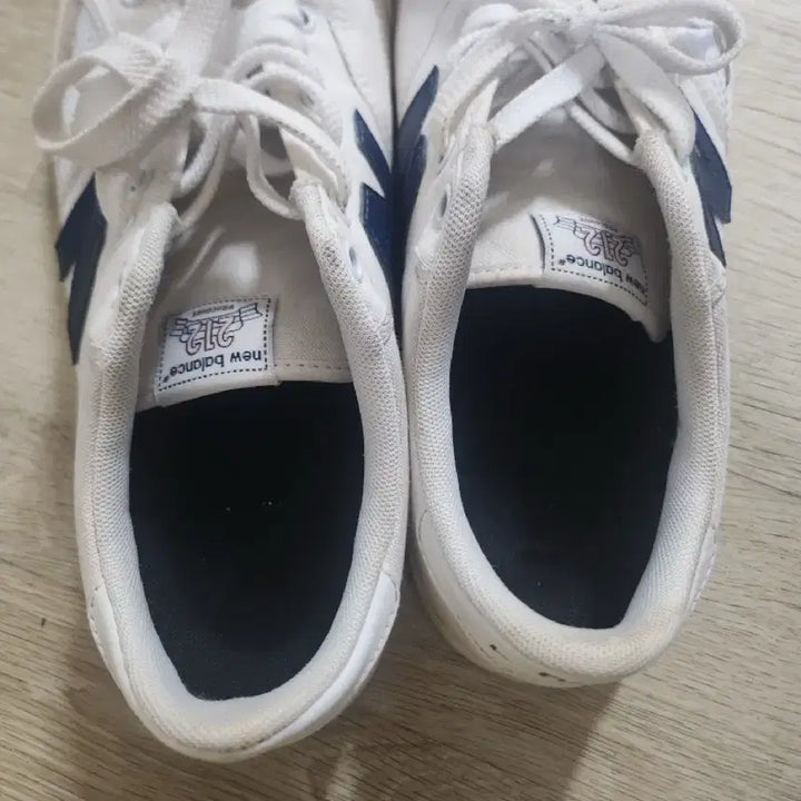 [BUNJANG] New Balance 212 White Sneakers Men&