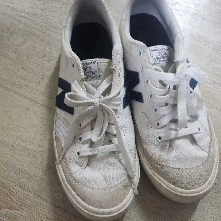 [BUNJANG] New Balance 212 White Sneakers Men&