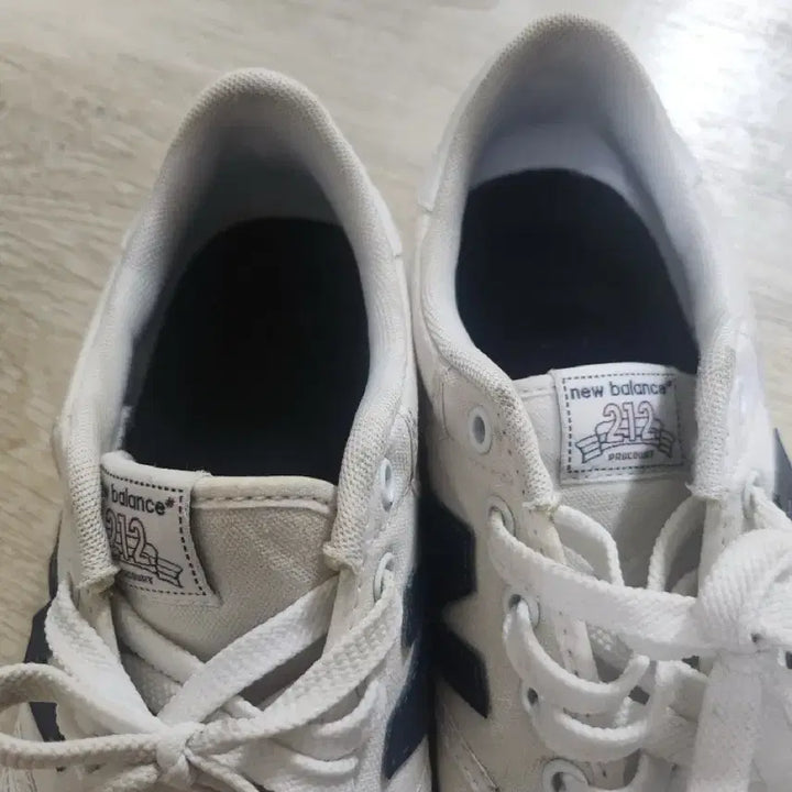 [BUNJANG] New Balance 212 White Sneakers Men&